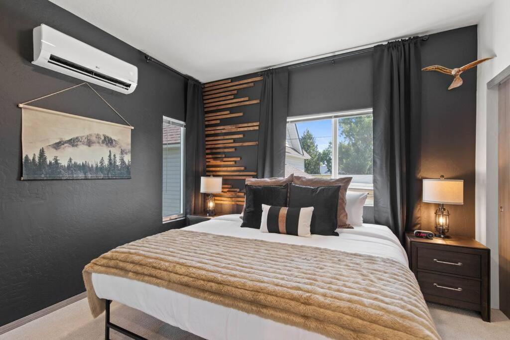 Brand New 2bd 1 5bth Triplex Unit Near Downtown Apartment